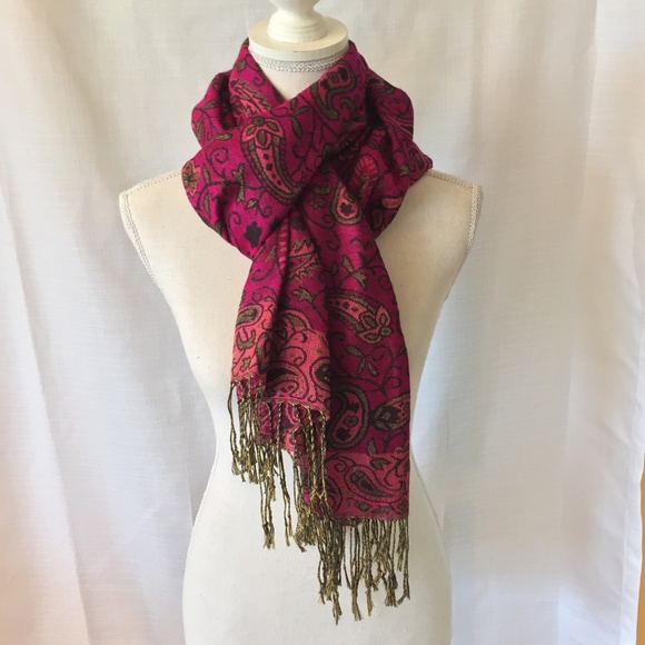 pashmina Accessories - Pashmina Wool & Silk Paisley Design with Fringe